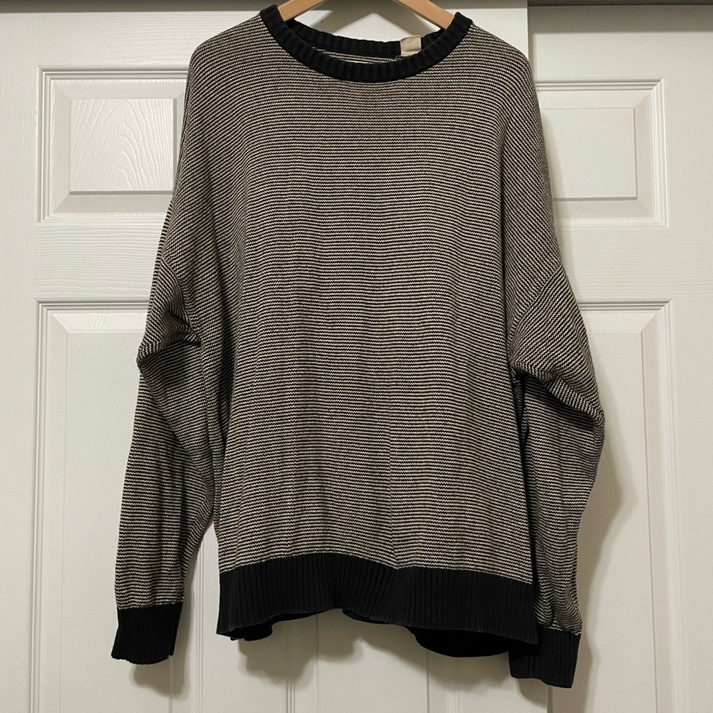 Oversized Striped Levi’s Sweater